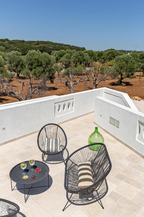Vilaa Isa Beautiful Villa And Trullo In 오스투니 외부 사진